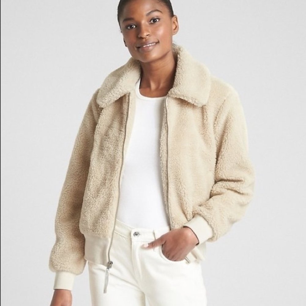 Gap Short White Zip Teddy Coat